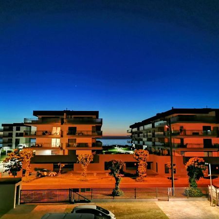 Osrodek Wczasowy Medyk Pum Aparthotel Dziwnow Bagian luar foto