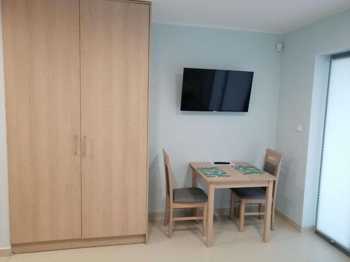 Osrodek Wczasowy Medyk Pum Aparthotel Dziwnow Bagian luar foto